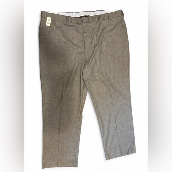 Haggar Men's Classic Fit Dress Pants - grey size 48wx30L - Picture 1 of 5